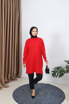 Kırmızı Yırtmaçlı Merserize Tunik
