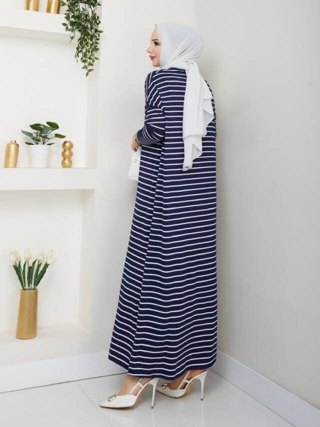 Lacivert Çizgili Yanları Yırtmaç Detaylı Elbise - 3