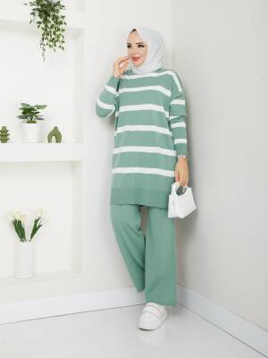 Mint Yeşili Çizgili Triko Pantolonlu İkili Takım 