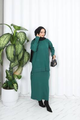 Zümrüt Yeşili Düğmeli Merserize Etekli Takım 