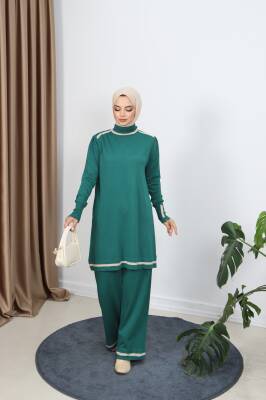 Zümrüt Yeşili Renkli Merserize Pantolonlu Takım